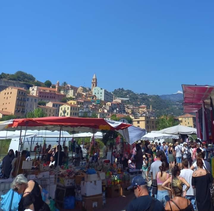 Casa Al Mare Appartement Ventimiglia Buitenkant foto