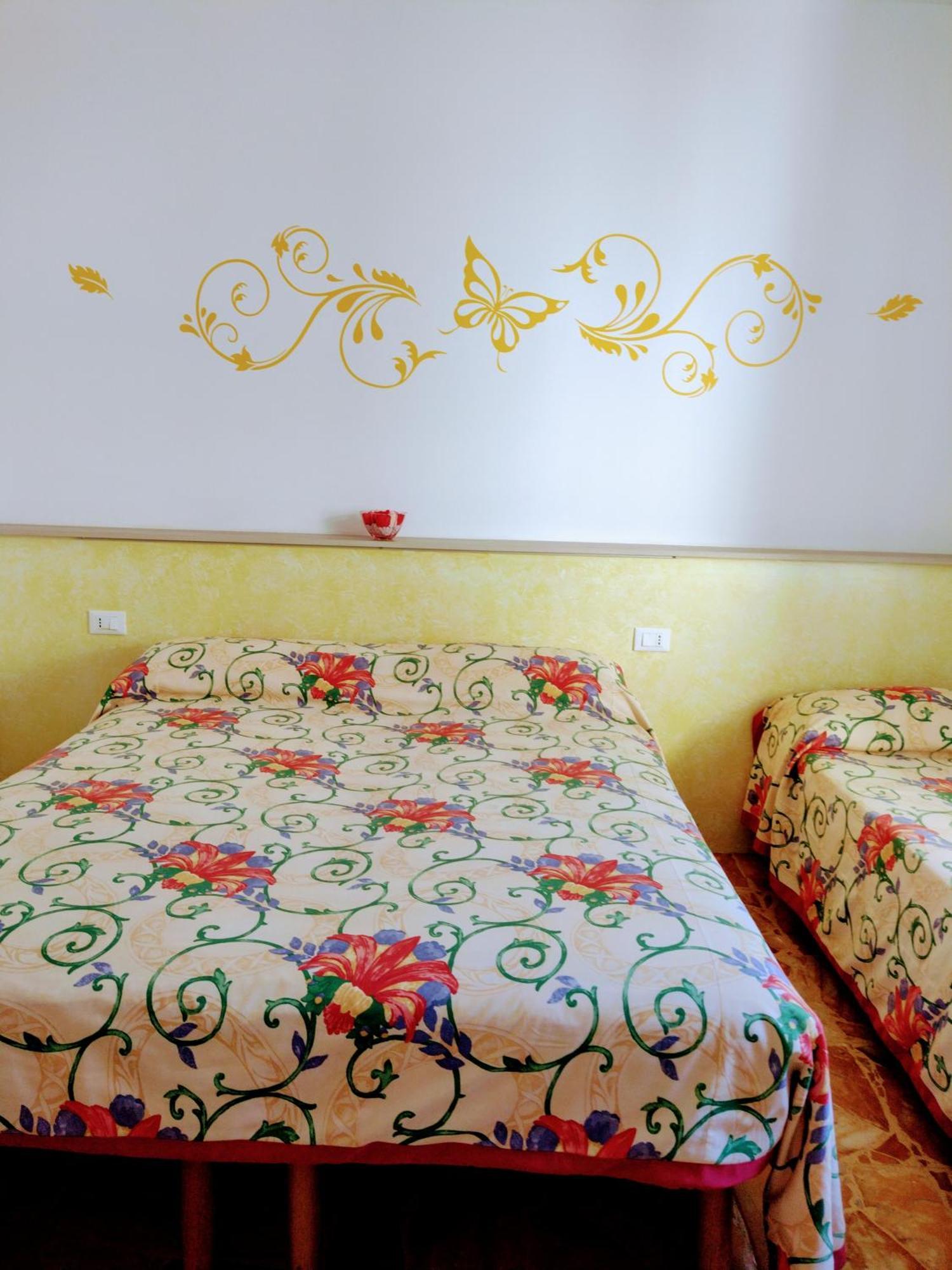 Casa Al Mare Appartement Ventimiglia Buitenkant foto