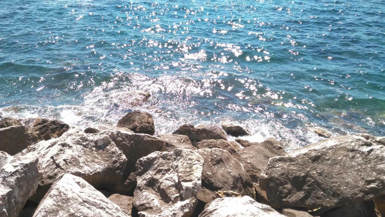 Casa Al Mare Appartement Ventimiglia Buitenkant foto