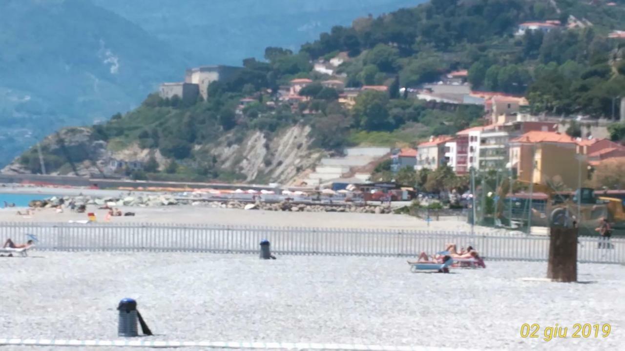 Casa Al Mare Appartement Ventimiglia Buitenkant foto