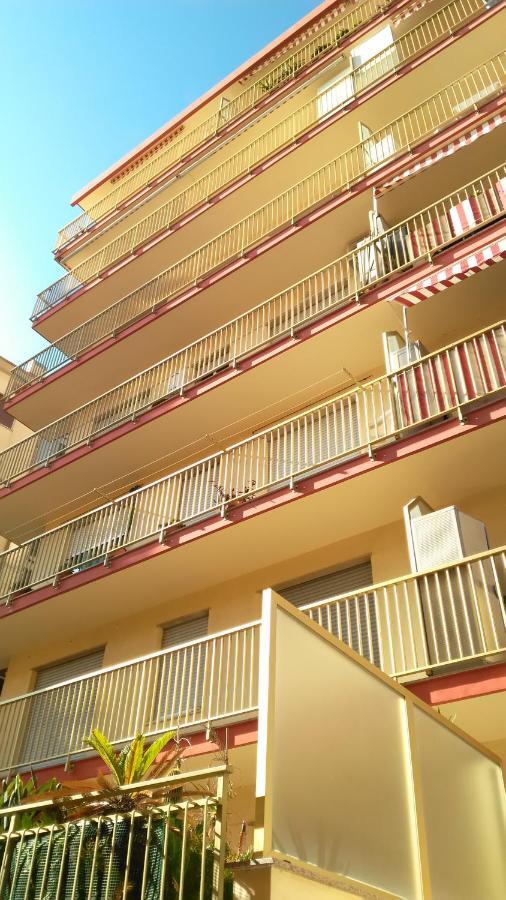 Casa Al Mare Appartement Ventimiglia Buitenkant foto